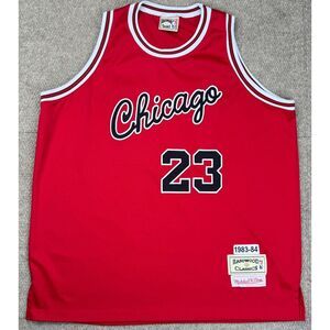 Mitchell & Ness Vtg NBA 1983-84 Michael Jordan #23 Basketball Jersey‎ Size 2XL
